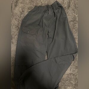 Love Tree women’s Charcoal Cargo Pants